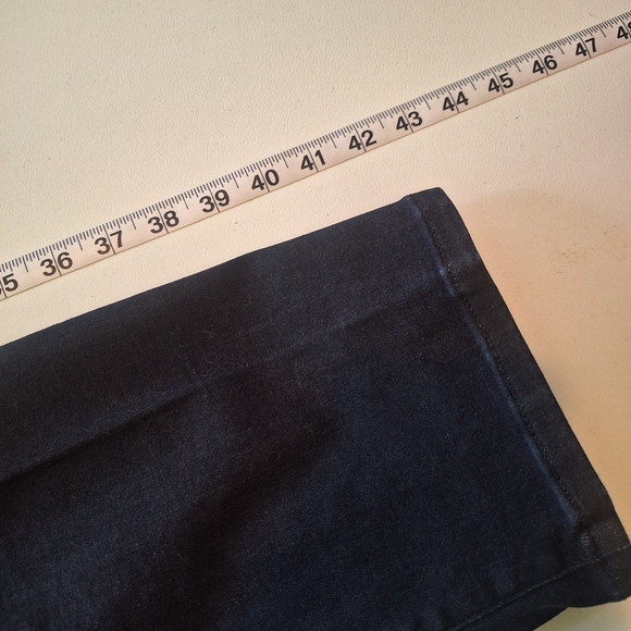 NWT Lane Bryant Size 16 Dark Denim Jeans Tighter Tummy High Rise Straight - Picture 3 of 9